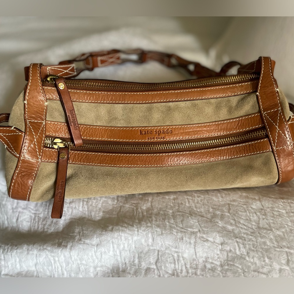 Super cute Kate Spade bag in great condition